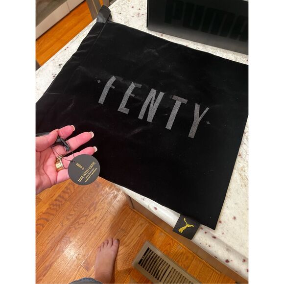 Puma X Fenty Trainer Mid Geo Evening Blue/. Puma Black sz 10 NWT Box & Bag - Picture 9 of 9